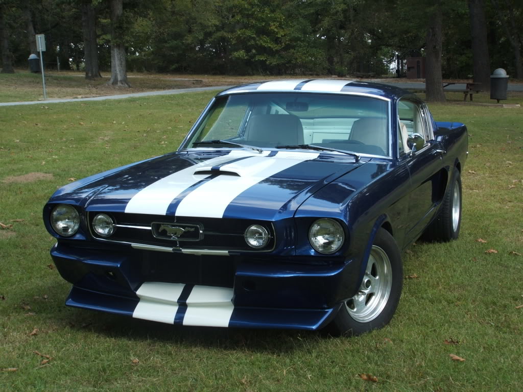 Antque ford mustang #7