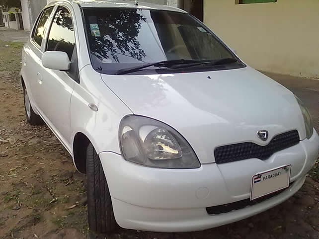 Фары на vitz