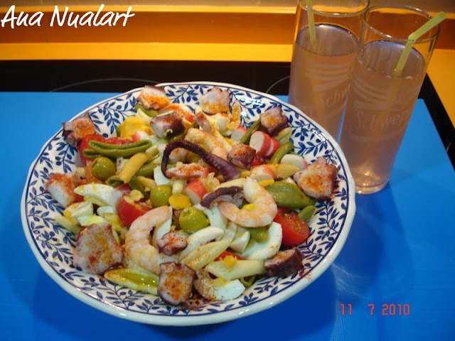  ENSALADA DE PASTA CON PULPO Y SANGRIA DE CAVA 
