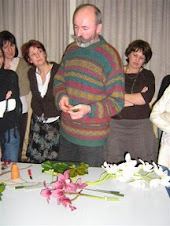 Mr GERARD invité par notre atelier. Le spécialiste des orchidées.