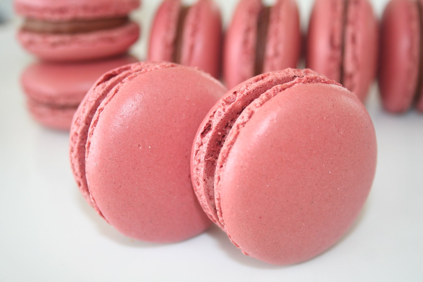 оранжевые макарунс. апельсиновый ганаш для макаронс. оранжевые макарунс эстетика. макаронс манго. апельсиновый ганаш для макаронс.