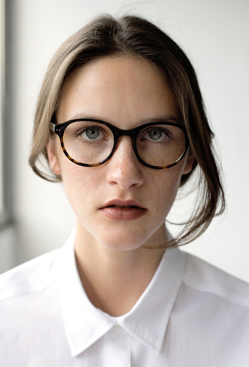 Fabris Lane's first optical collection: Alice