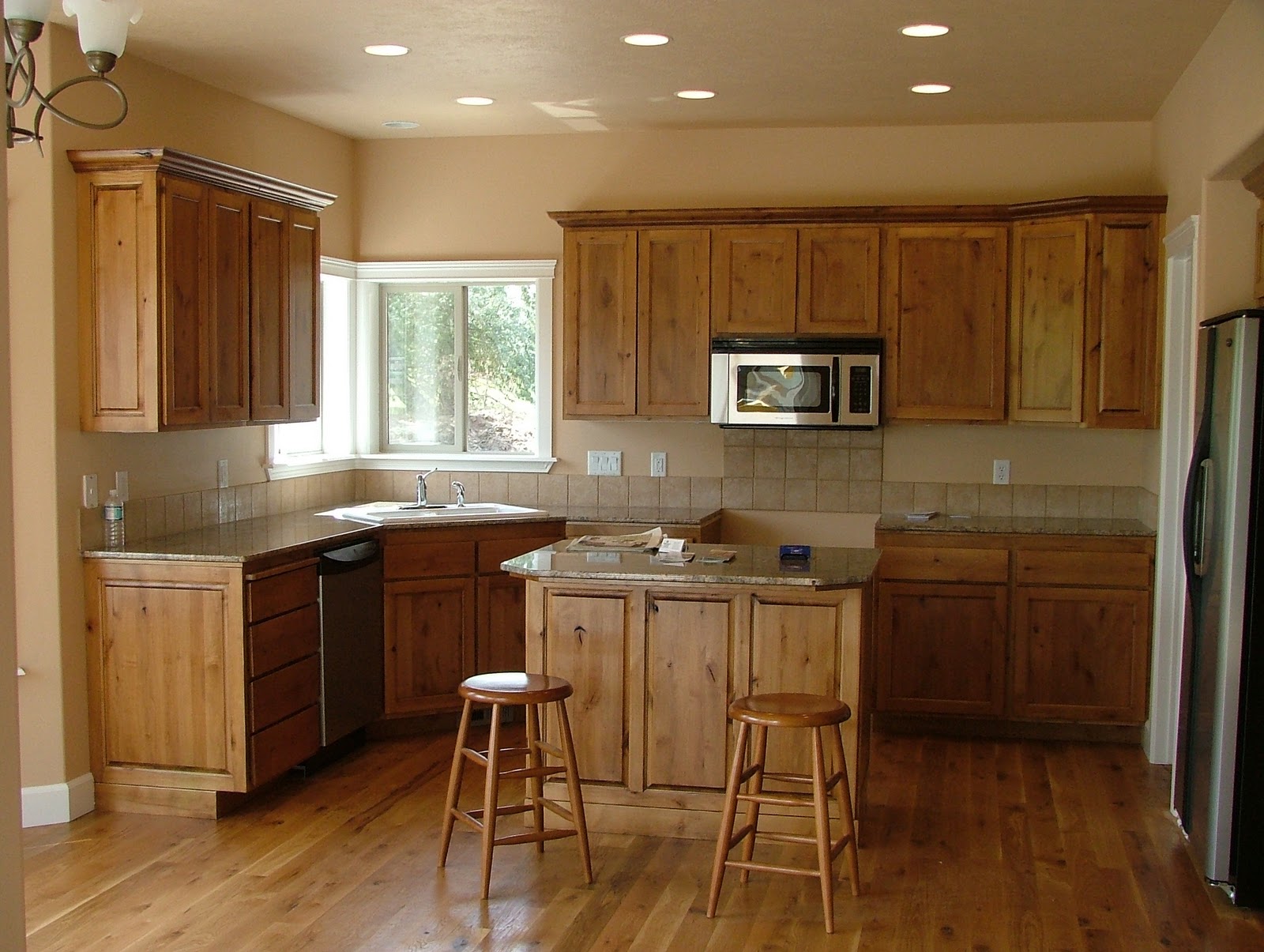 King & Woodworks Kitchens