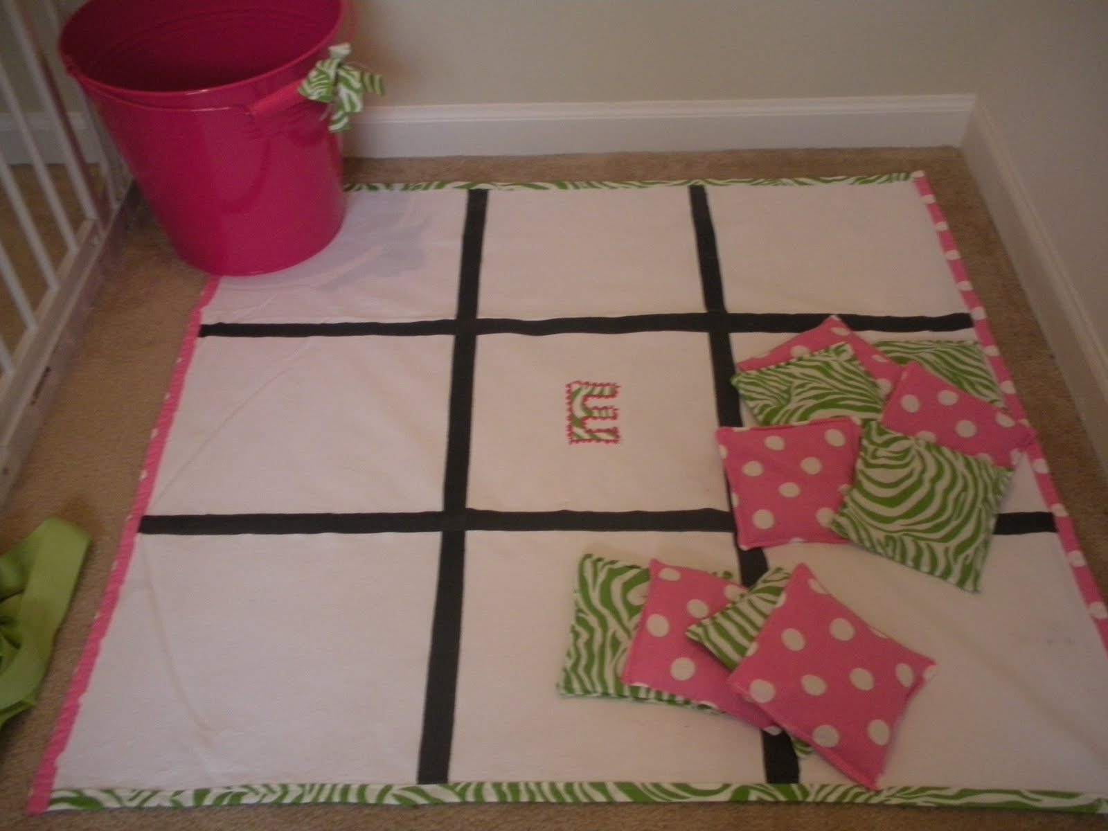 Sew Totally Smitten TicTacToe Bean Bag Toss Game