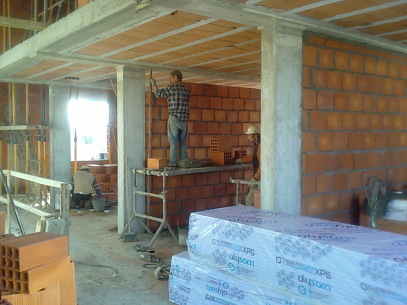 [IMAG0003-776237.jpg]