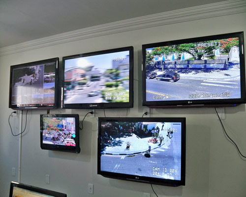 Comandante geral da PM e Secretário Cezar Nunes inauguram videomonitoramento em Bonfim