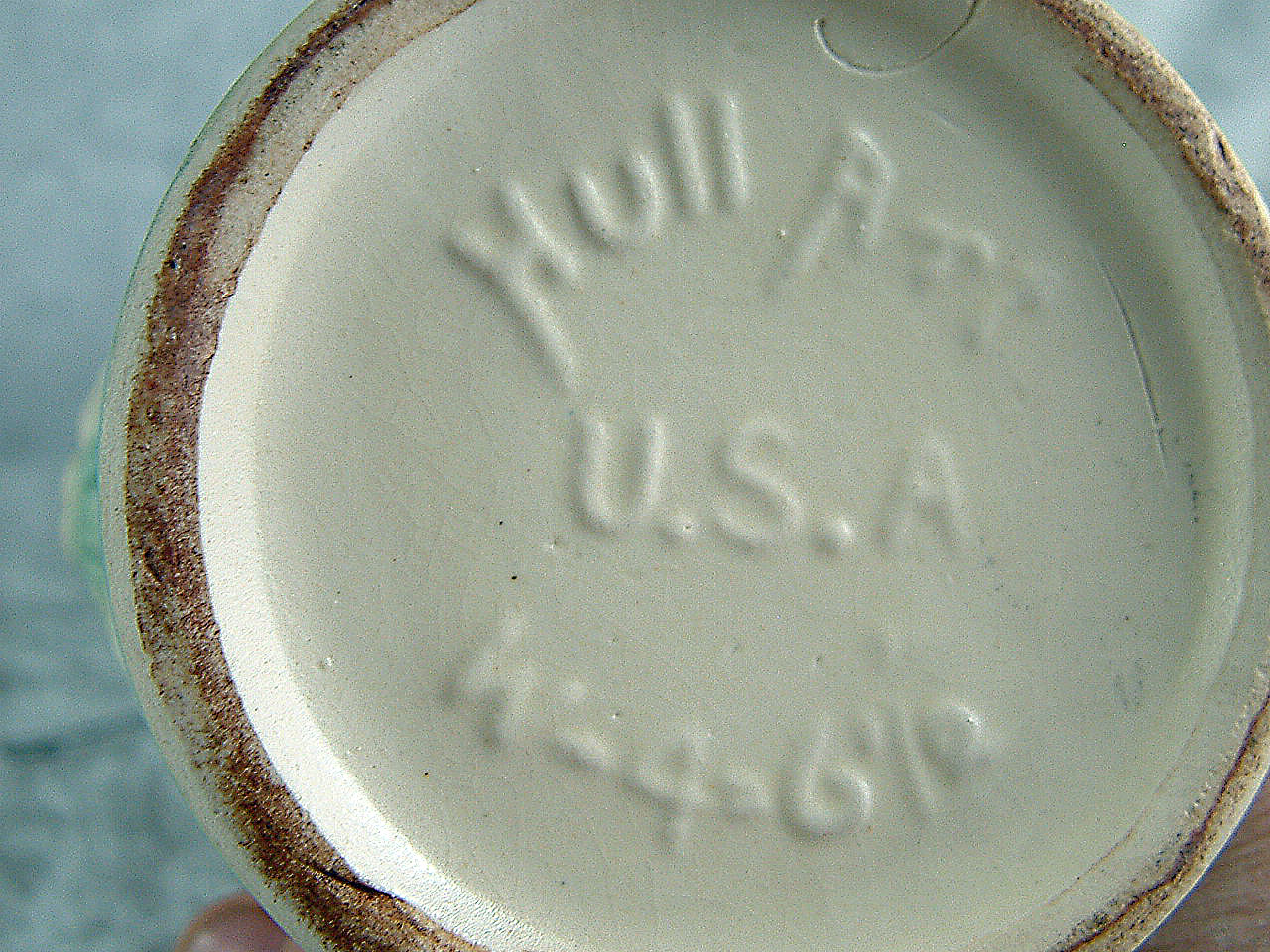 Download Tropic Trading Post: Hull Pottery.
