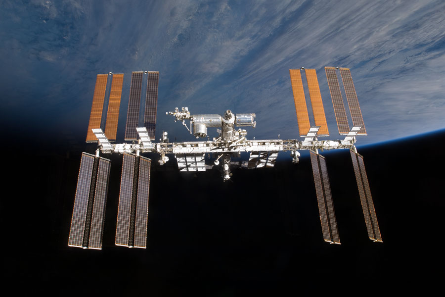 [iss_sts129.jpg]