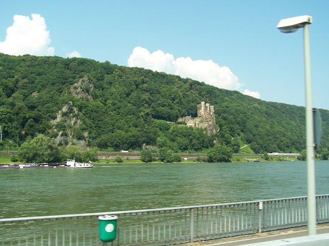 Viajar con autocaravana: (II) Valle del Rhin