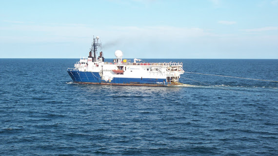 Source Vessel