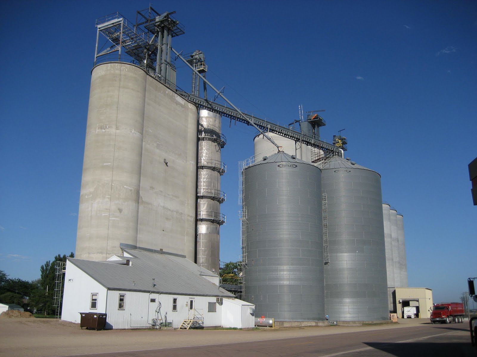 Biped Powered Day 27 Mitchell, SD to Sioux Falls, SD 72 miles with