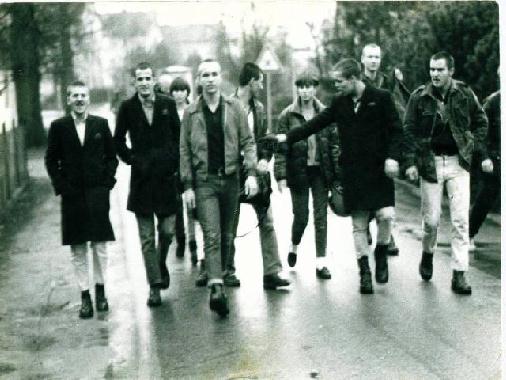 skinhead2.jpg