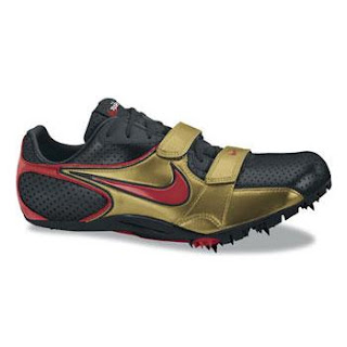 TRACK AND FIELD SPIKE SHOES: Nike Zoom Superfly R2
