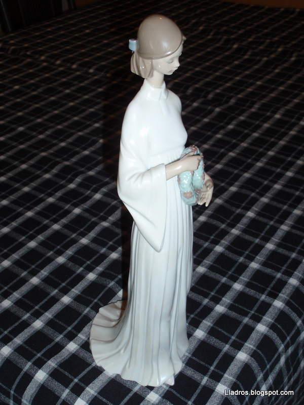 lladros Lladro Figurine 6377 Unity 14" Tall