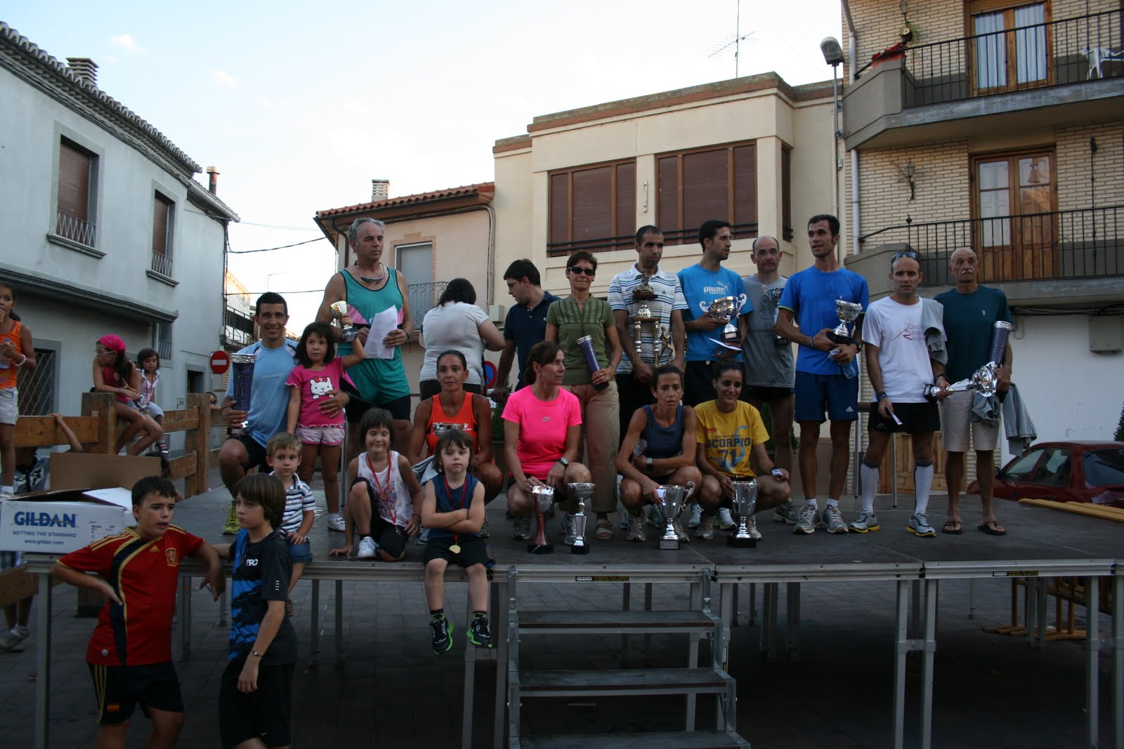 SOCIALISTAS DE FUSTIÑANA