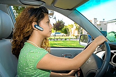 MOBILE PHONES USE WHILE DRIVING