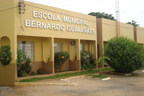 Escola Municipal Bernardo Guimarães