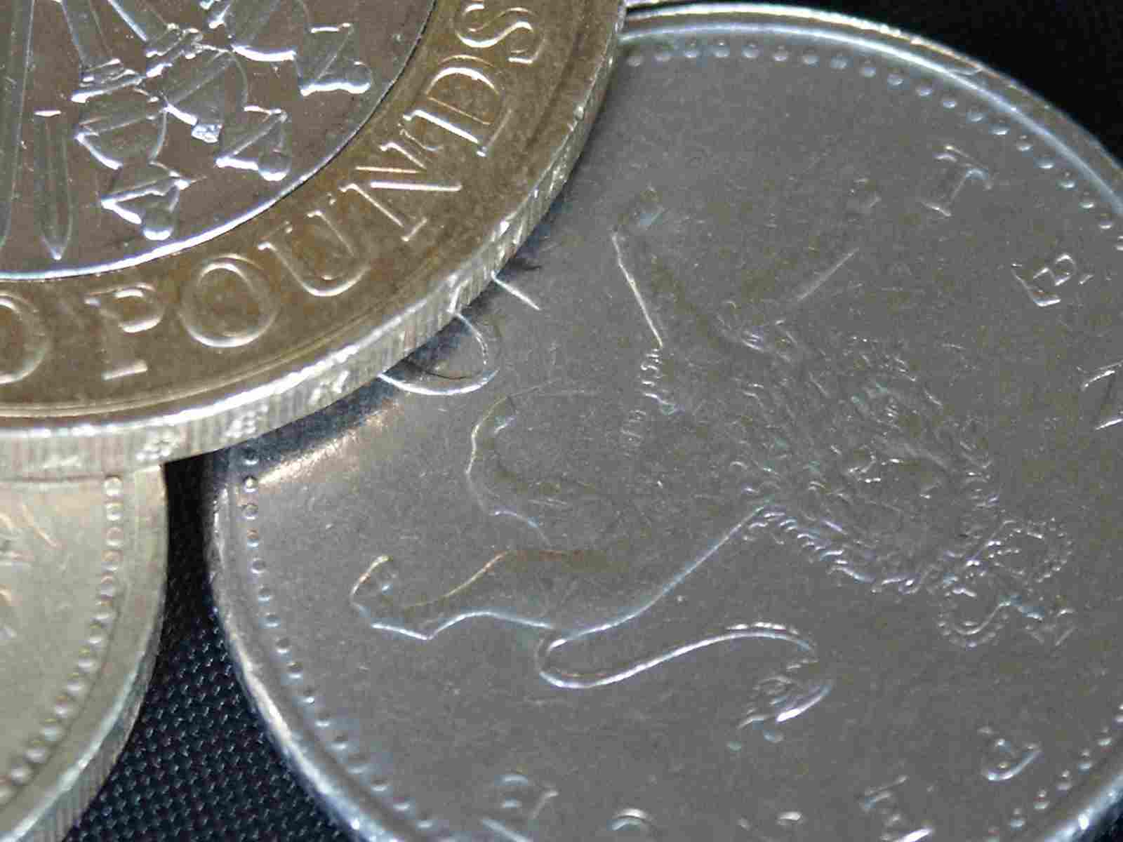 UK MONEY AND CREDIT visual data 7