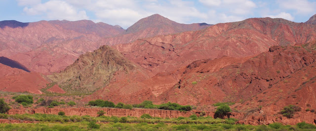 Visitar a QUEBRADA DE CAFAYATE  ou Quebrada das conchas, como lhe chamam | Argentina
