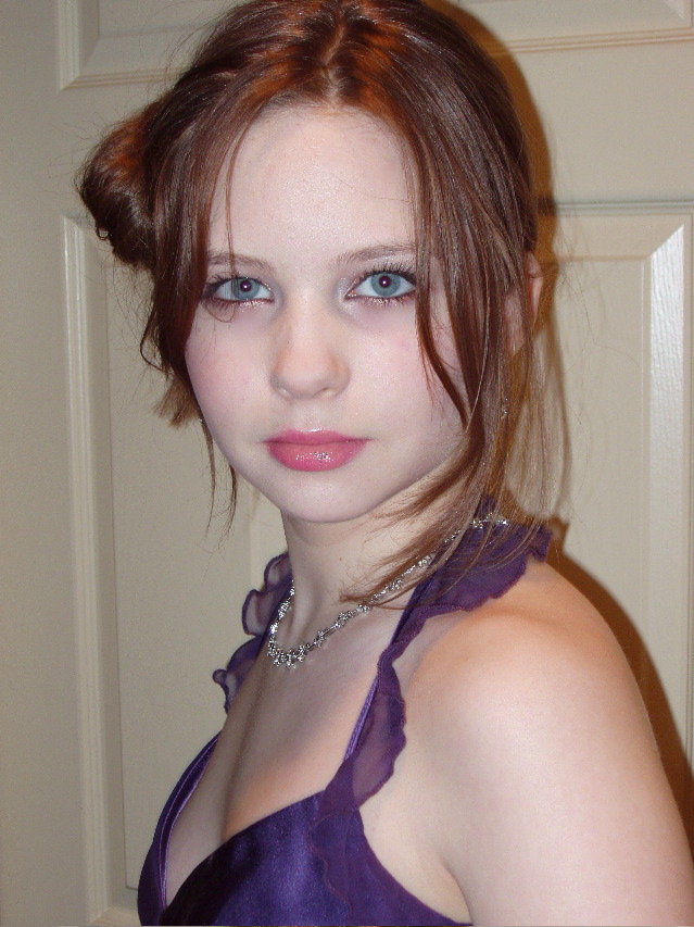 Daveigh Chase sexy picture