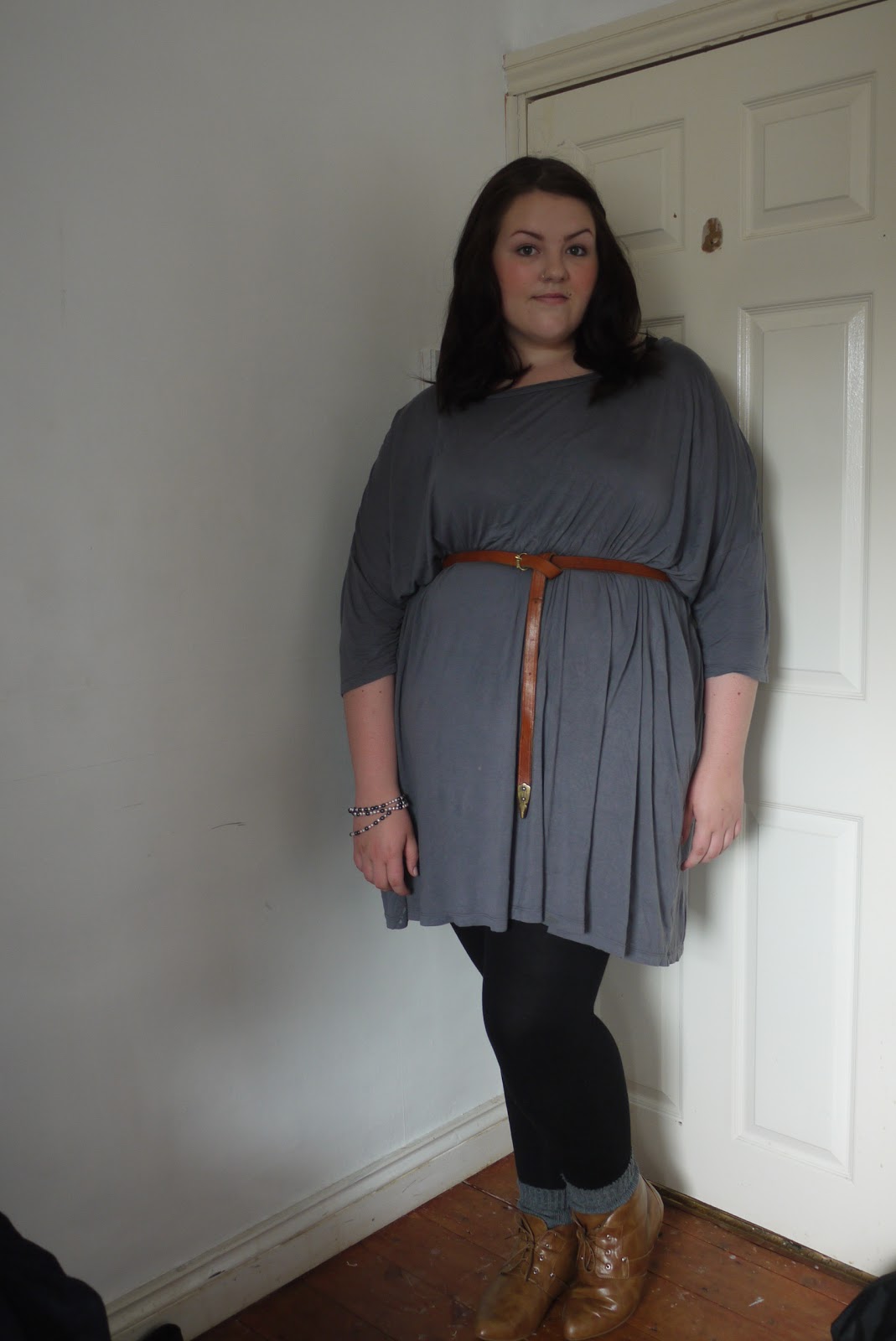 bust my buttons OOTD Big Baggy Dress