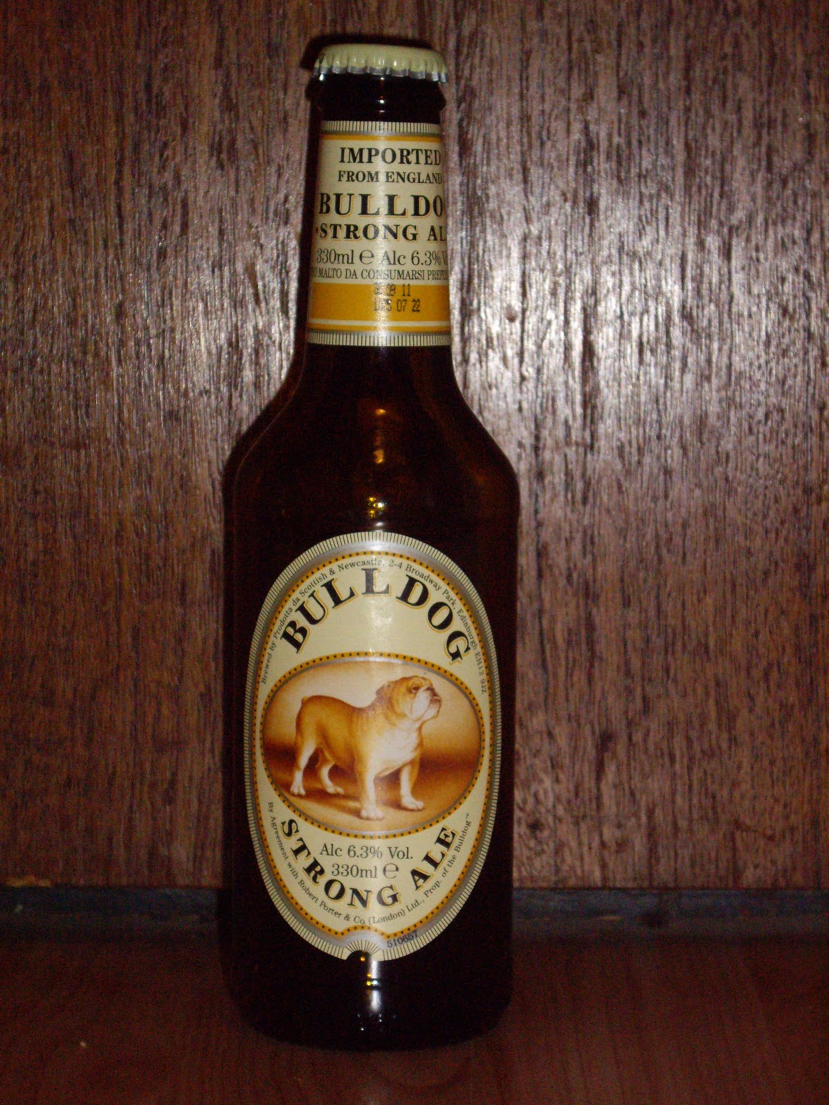 The Beer Bottles Collector Bulldog Strong Ale