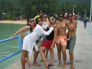 Gambar Bogel Why Lelaki Melayu Love Skodeng Melayu Bikini?   Melayu Boleh.Com