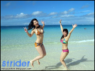 Gambar Bogel Gambar Awek Bikini at Malaysia Beach   Melayu Boleh.Com