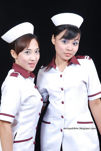 Gambar Bogel Sexy Malay Nurse wears Swimwear!   Melayu Boleh.Com