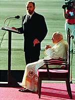 [Fidel+Castro+e+JoÃ£o+Paulo++II.jpg]