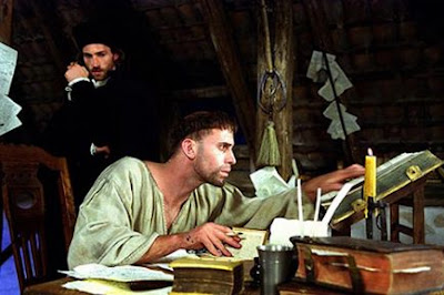 Joseph Fiennes as Martin Lutero