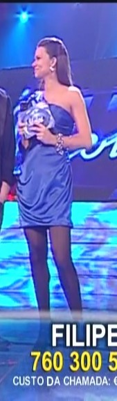 [CLÁUDIA+VIEIRA2-ÍDOLOS-14-02-2010.jpg]