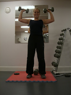 CIMG4862 - Styrketräning rygg bröst axlar