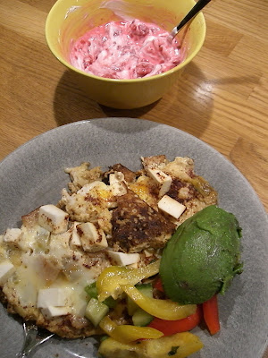 CIMG4981 - Omelett och hallonkesella