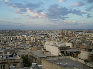 CIMG9514 - Jag jobbar och njuter på Malta