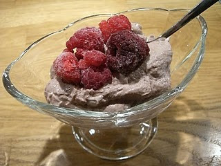 Nyttig%2Bchokladpudding%2Bmed%2Bhallon - Tips på nyttiga efterrätter