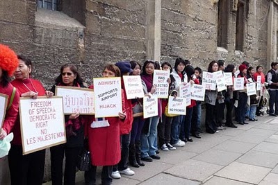 [headline_20090321-121245.jpg]