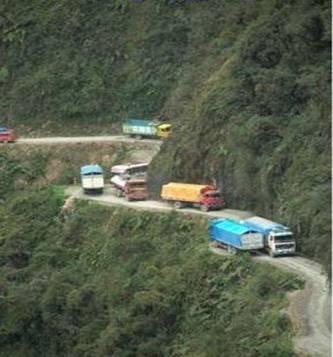 [stremnaya+trucks.bmp]