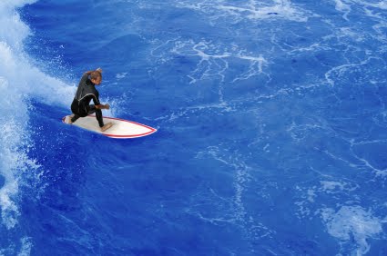 [surfer.jpg]