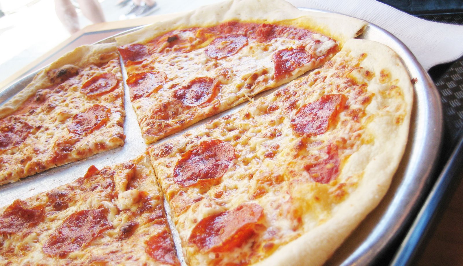 [pasta_bravo_pizza_pie.jpg]