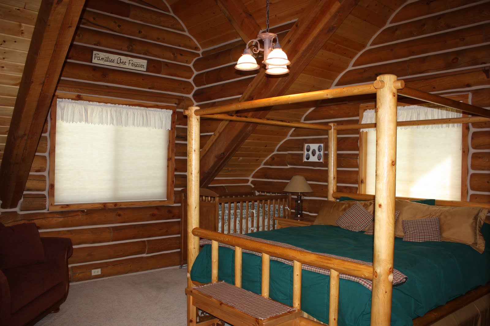 Timberlakes Cabin Beautiful Fully Furnished Log Cabin Great for