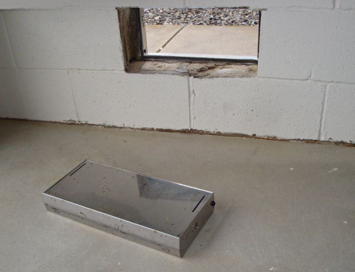 Strathmere News & Happenings SIA Newsletter New Library Director; Twisties; Christmas Party