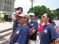 Arkansas letter carriers show up for a legislative rally