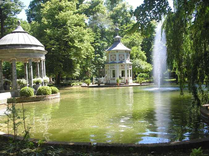 [jardinesaranjuez.jpg]