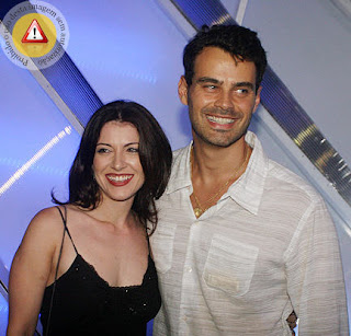 http://1.bp.blogspot.com/_ddYGiiHC3tA/SiVYO0liW4I/AAAAAAAAAJc/SNheseByR-s/s320/Especial-Fim-de-Ano-02.jpg