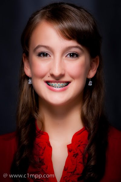 [0039_PetraHunt_091217-Edit-729284.jpg]