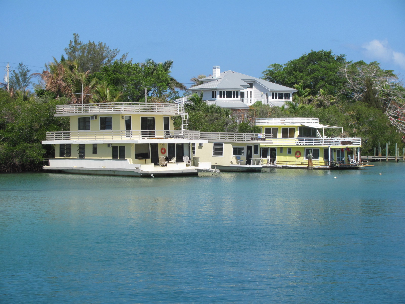 Cruising on M/V Monarch April 1213, 2010 Sarasota and St. Pete, Florida