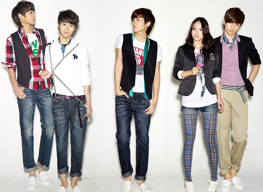 http://1.bp.blogspot.com/_dr4lDG9sAfA/SdHh7H_9RlI/AAAAAAAAJmQ/cHfKgdTjFa8/s1600/20090330_shineeclide1.jpg