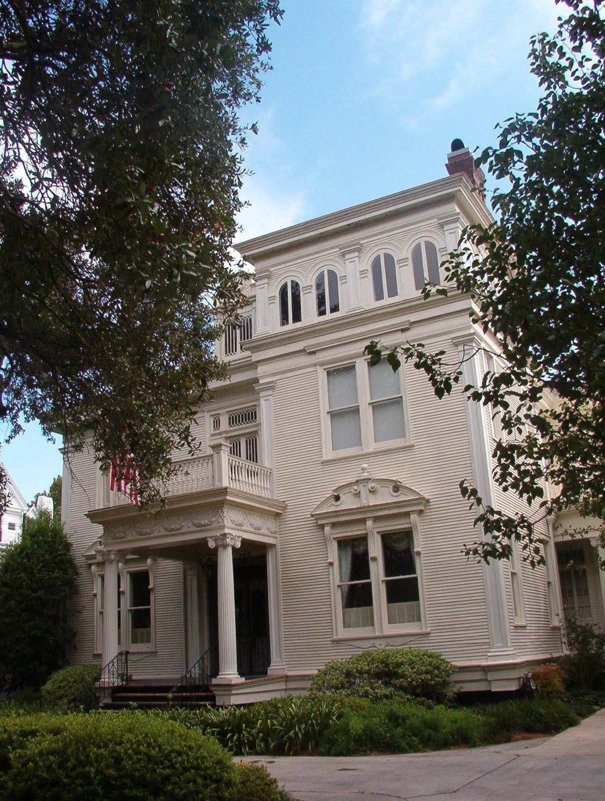 Good Jesuit, Bad Jesuit New Orleans Jesuit House Caught On Fire