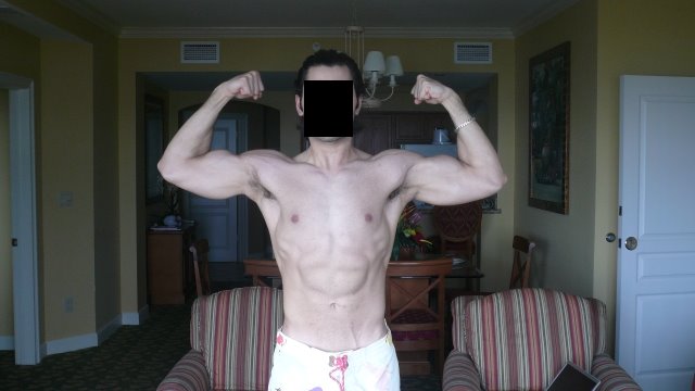 Shaz — After Leangains @ 166lbs (Double Biceps)